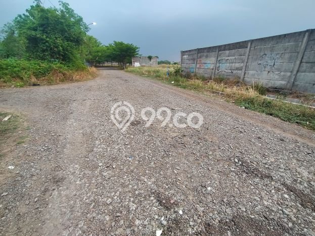 Tanah Dijual di Jakarta Barat Seluas 360m2 Strategis Tanah Dijual di Jakarta Barat Seluas 360m2 Strategis