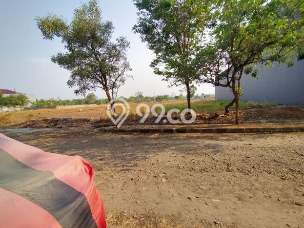 Tanah Siap Bangun Dijual di Jakarta Barat Punya Luas 760m2 Tanah Siap Bangun Dijual di Jakarta Barat Punya Luas 760m2
