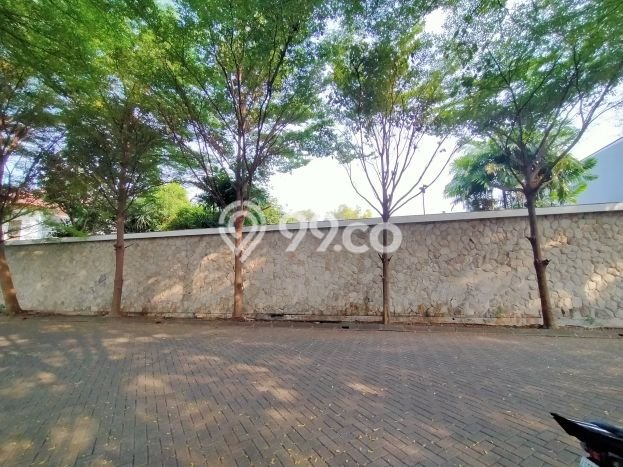 Tanah Dijual di Jakarta Barat Seluas 420m2 Strategis Tanah Dijual di Jakarta Barat Seluas 420m2 Strategis