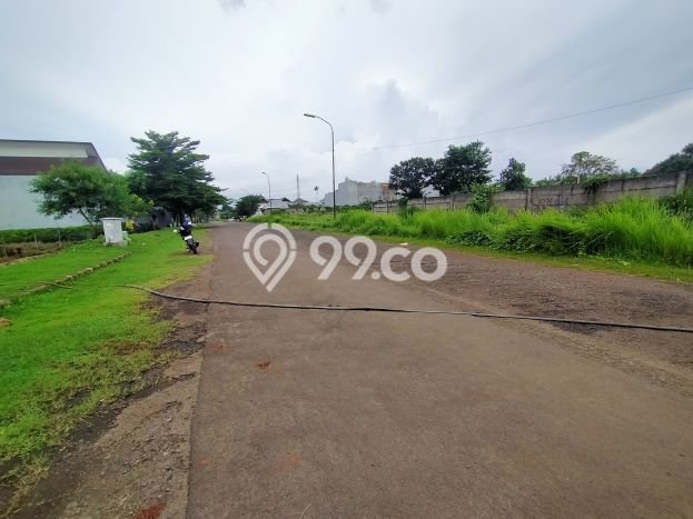 Tanah Dijual di Jakarta Barat Seluas 1118m2 Strategis Tanah Dijual di Jakarta Barat Seluas 1118m2 Strategis