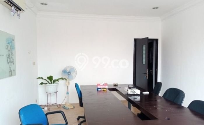 Ruko Dijual di Jakarta Selatan LT 336m2 & LB 1200m2 Lokasi Terbaik! Ruko Dijual di Jakarta Selatan LT 336m2 & LB 1200m2 Lokasi Terbaik!