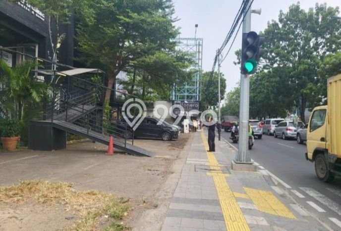 Unit Ruko Dijual di Kebon Jeruk Jakarta Barat Luas Bangunan 850m2 Unit Ruko Dijual di Kebon Jeruk Jakarta Barat Luas Bangunan 850m2