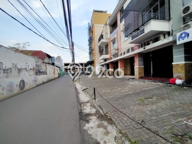 Dijual! Ruko di Gandaria Jakarta Selatan LT 58m2 / LB 224m2 Kawasan Strategis Dijual! Ruko di Gandaria Jakarta Selatan LT 58m2 / LB 224m2 Kawasan Strategis