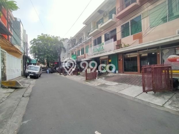 Ruko Bagus Dijual LB 650m2 Lokasi Strategis Jakarta Pusat Area Cocok untuk Berbisnis Ruko Bagus Dijual LB 650m2 Lokasi Strategis Jakarta Pusat Area Cocok untuk Berbisnis