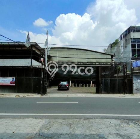 Ruko Dijual di Prime Area Jakarta Barat Luas 900m2 Ruko Dijual di Prime Area Jakarta Barat Luas 900m2