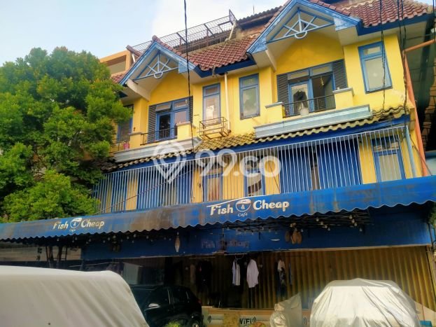 Ruko Bagus Dijual LB 500m2 Lokasi Strategis Jakarta Barat Area Cocok untuk Bisnis Ruko Bagus Dijual LB 500m2 Lokasi Strategis Jakarta Barat Area Cocok untuk Bisnis