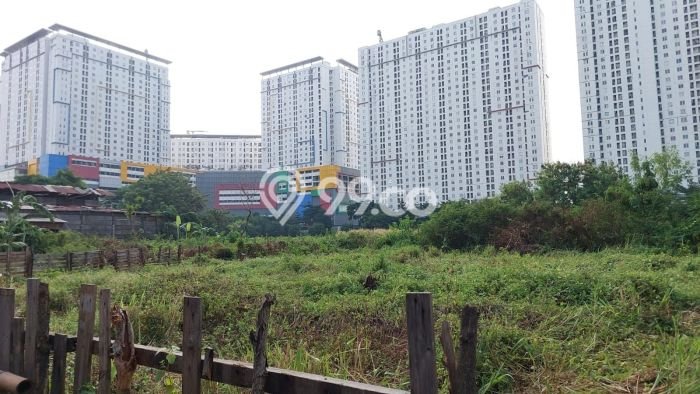 Tanah Dijual Lokasi Strategis di Jakarta Timur dengan Luas 3.7522e+08m2 Tanah Dijual Lokasi Strategis di Jakarta Timur dengan Luas 3.7522e+08m2