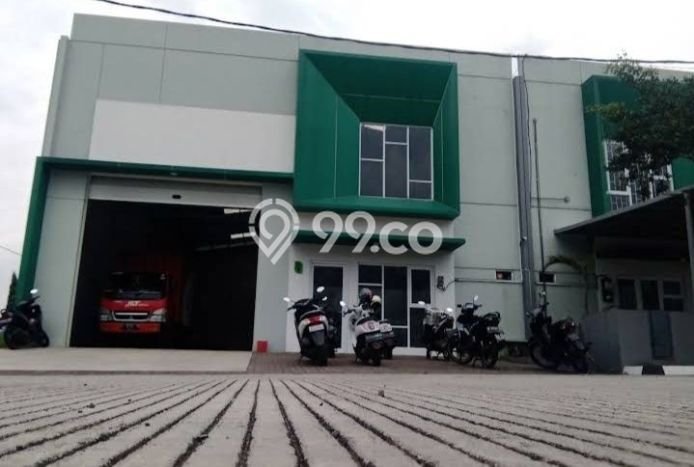 Untuk Dijual! Pabrik di Padalarang Bandung LT 480m2 / LB 288m2 Kawasan Bisnis Untuk Dijual! Pabrik di Padalarang Bandung LT 480m2 / LB 288m2 Kawasan Bisnis