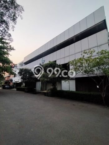 Unit Ruko Dijual di Jakarta Barat LT 825m2 & LB 1586m2 Unit Ruko Dijual di Jakarta Barat LT 825m2 & LB 1586m2