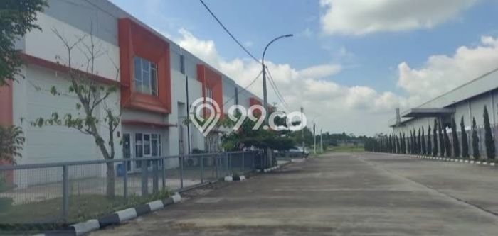 Untuk Dijual! Pabrik di Padalarang Bandung LT 810m2 / LB 540m2 Kawasan Bisnis Untuk Dijual! Pabrik di Padalarang Bandung LT 810m2 / LB 540m2 Kawasan Bisnis