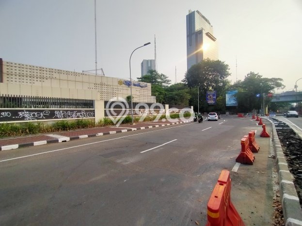 Lokasi Strategis! Dijual Ruko Bisnis di Kebon Jeruk, Jakarta Barat Kondisi Baik Lokasi Strategis! Dijual Ruko Bisnis di Kebon Jeruk, Jakarta Barat Kondisi Baik