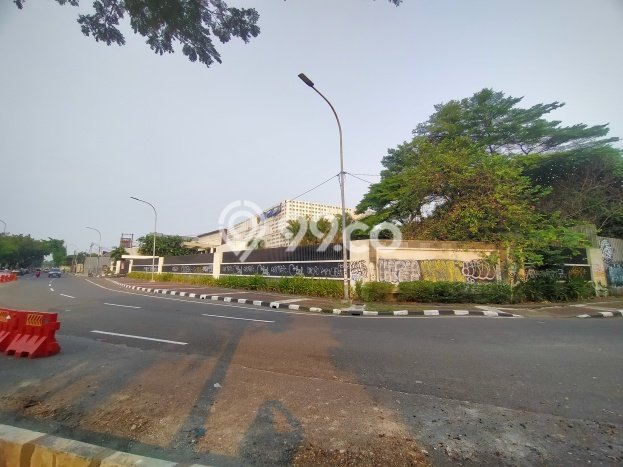 Lokasi Strategis! Dijual Ruko Bisnis di Kebon Jeruk, Jakarta Barat Kondisi Baik Lokasi Strategis! Dijual Ruko Bisnis di Kebon Jeruk, Jakarta Barat Kondisi Baik