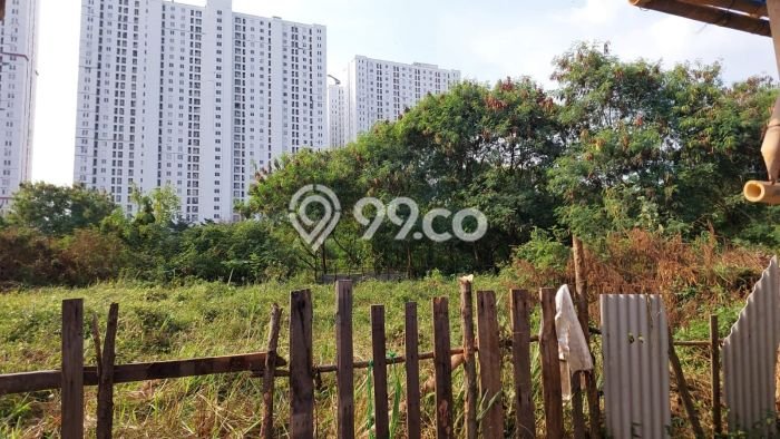 Tanah Dijual Lokasi Strategis di Jakarta Timur dengan Luas 3.7522e+08m2 Tanah Dijual Lokasi Strategis di Jakarta Timur dengan Luas 3.7522e+08m2