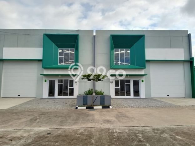 Untuk Dijual! Pabrik di Padalarang Bandung LT 480m2 / LB 288m2 Kawasan Bisnis Untuk Dijual! Pabrik di Padalarang Bandung LT 480m2 / LB 288m2 Kawasan Bisnis