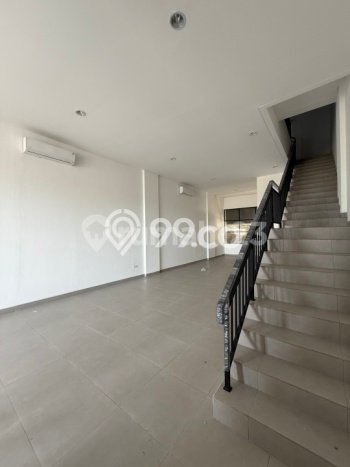 Ruko Dijual di Jakarta Utara LT 128m2 & LB 480m2 Lokasi Terbaik! Ruko Dijual di Jakarta Utara LT 128m2 & LB 480m2 Lokasi Terbaik!