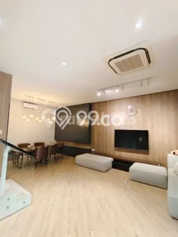 Dijual Rumah Mewah Elegan Dengan View Eksklusif di Pantai Indah Kapuk, Jakarta Utara Dijual Rumah Mewah Elegan Dengan View Eksklusif di Pantai Indah Kapuk, Jakarta Utara