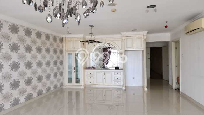Hunian Apartemen Eksklusif untuk Dijual di Jakarta Utara dengan 3 BR & 2 Kamar Mandi Hunian Apartemen Eksklusif untuk Dijual di Jakarta Utara dengan 3 BR & 2 Kamar Mandi