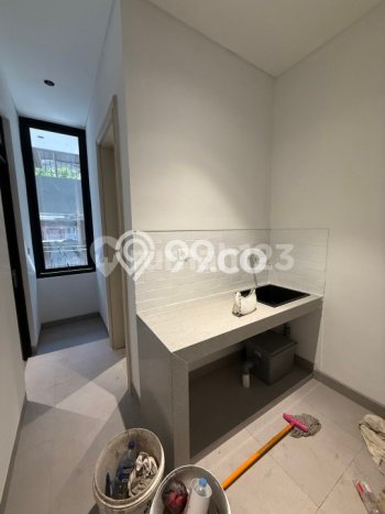 Ruko Dijual di Jakarta Utara LT 128m2 & LB 480m2 Lokasi Terbaik! Ruko Dijual di Jakarta Utara LT 128m2 & LB 480m2 Lokasi Terbaik!