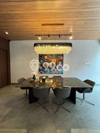Jual Rumah Mewah Elegan Dengan View Eksklusif di Alam Sutera, Tangerang Jual Rumah Mewah Elegan Dengan View Eksklusif di Alam Sutera, Tangerang