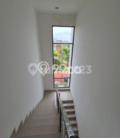 Rumah Nyaman 4 KT LB 750m2 Kondisi Bagus di Pantai Indah Kapuk 2 Rumah Nyaman 4 KT LB 750m2 Kondisi Bagus di Pantai Indah Kapuk 2
