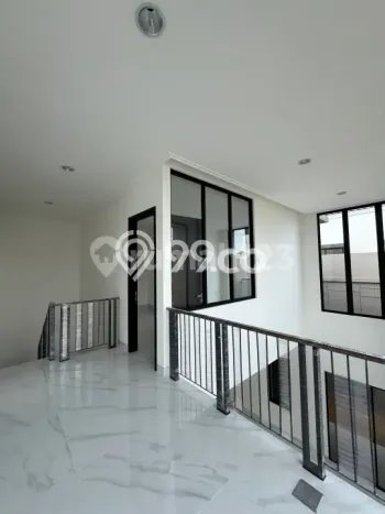 Rumah Luxury Modern Siap Huni di Pantai Indah Kapuk 2 Jakarta Utara Rumah Luxury Modern Siap Huni di Pantai Indah Kapuk 2 Jakarta Utara