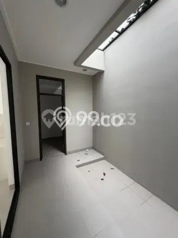 Rumah Luas Asri 3 KT Siap Pakai di Pantai Indah Kapuk 2 Jakarta Utara Rumah Luas Asri 3 KT Siap Pakai di Pantai Indah Kapuk 2 Jakarta Utara