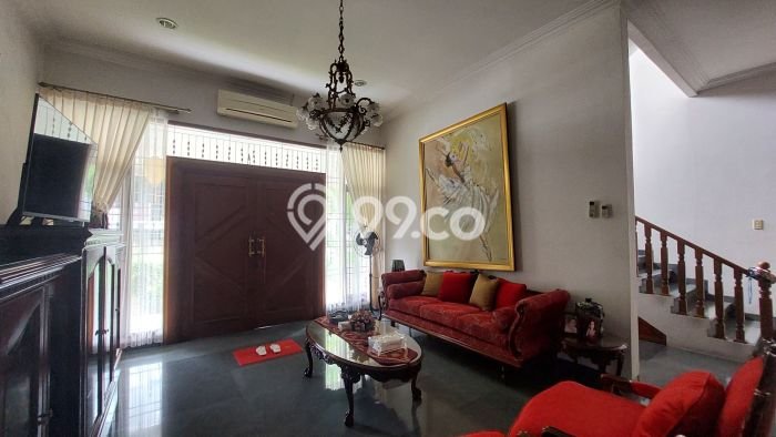 Jual Rumah Mewah Elegan Dengan View Eksklusif di Pluit, Jakarta Utara Jual Rumah Mewah Elegan Dengan View Eksklusif di Pluit, Jakarta Utara