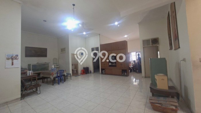 Rumah Elit LB 220m2 Siap Huni Desain Elegan di Pluit, Jakarta Utara Rumah Elit LB 220m2 Siap Huni Desain Elegan di Pluit, Jakarta Utara