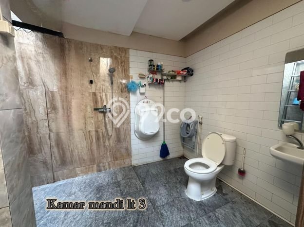 Jual Rumah Mewah Megah Dengan View Eksklusif di Muara Karang, Jakarta Utara Jual Rumah Mewah Megah Dengan View Eksklusif di Muara Karang, Jakarta Utara