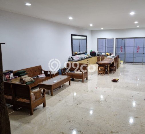 Disewakan! Rumah 3 Kamar Tidur &
3 Kamar Mandi di Golf Island, Jakarta Utara Disewakan! Rumah 3 Kamar Tidur &
3 Kamar Mandi di Golf Island, Jakarta Utara