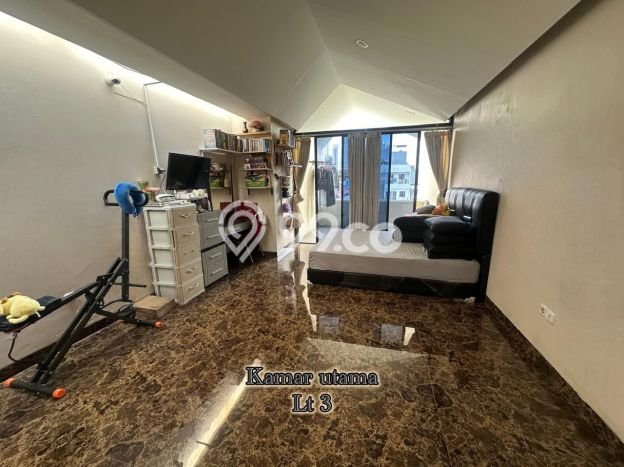 Jual Rumah Mewah Megah Dengan View Eksklusif di Muara Karang, Jakarta Utara Jual Rumah Mewah Megah Dengan View Eksklusif di Muara Karang, Jakarta Utara