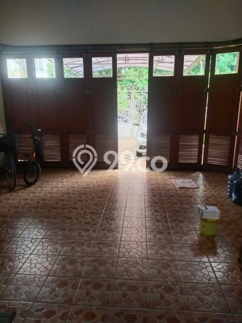 Siap Huni Rumah Mewah 5 Kamar di Pesanggrahan Dekat ke Mana Pun Siap Huni Rumah Mewah 5 Kamar di Pesanggrahan Dekat ke Mana Pun