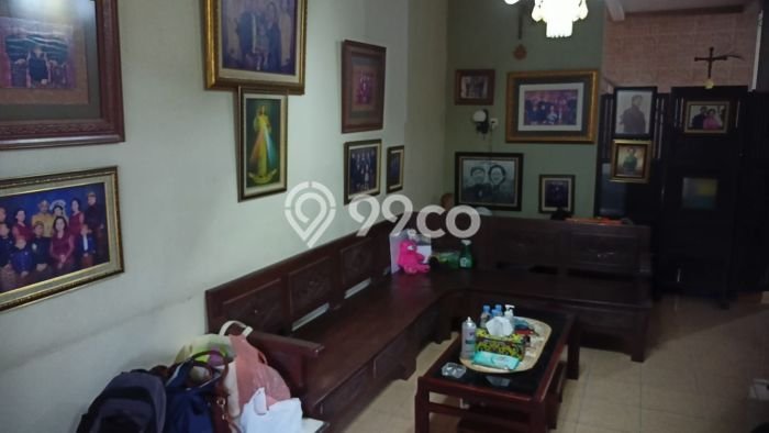 For Sale Rumah 3 Kamar Lokasi Strategis Nyaman dan Strategis di Ciledug For Sale Rumah 3 Kamar Lokasi Strategis Nyaman dan Strategis di Ciledug