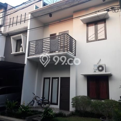 Rumah Modern Cantik 4 KT Siap Huni di Ciputat Rumah Modern Cantik 4 KT Siap Huni di Ciputat