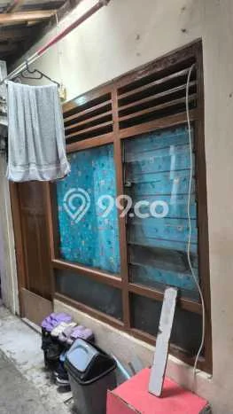 Dijual Rumah 6 Kamar Lokasi Strategis Bagus dan Strategis di Kemayoran Dijual Rumah 6 Kamar Lokasi Strategis Bagus dan Strategis di Kemayoran