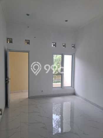 Disewakan Rumah Konsep Modern di Pondok Aren Tangerang Selatan dengan 4 KT Disewakan Rumah Konsep Modern di Pondok Aren Tangerang Selatan dengan 4 KT