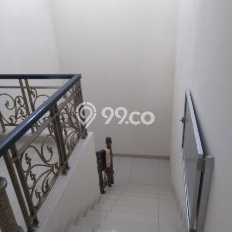 Rumah Luxury Modern Tanpa Renovasi di Pantai Indah Kapuk Jakarta Utara Rumah Luxury Modern Tanpa Renovasi di Pantai Indah Kapuk Jakarta Utara