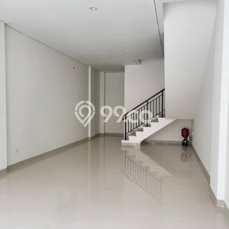 Ruko Dijual di Tangerang LT 58m2 & LB 178m2 Lokasi Terbaik! Ruko Dijual di Tangerang LT 58m2 & LB 178m2 Lokasi Terbaik!