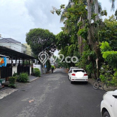 Jual Rumah Luas Megah Dengan View Cantik di Taman Meruya, Jakarta Barat Jual Rumah Luas Megah Dengan View Cantik di Taman Meruya, Jakarta Barat