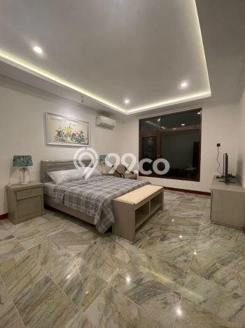 Rumah Elit Modern Siap Huni di Permata Hijau Jakarta Selatan Rumah Elit Modern Siap Huni di Permata Hijau Jakarta Selatan