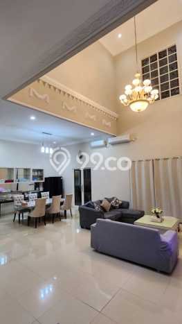 Hunian Elit LB 400m2 Siap Pakai Desain Elegan di Pakuwon Indah, Surabaya Hunian Elit LB 400m2 Siap Pakai Desain Elegan di Pakuwon Indah, Surabaya