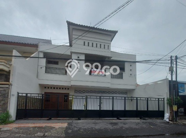 Hunian Super Mewah dengan Akses Paling Strategis di Margorejo, Surabaya Hunian Super Mewah dengan Akses Paling Strategis di Margorejo, Surabaya