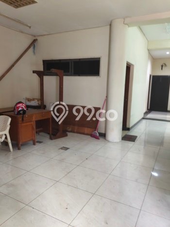 Ready to Use! Premium House LT 154m2 Desain Modern di Keputran Ready to Use! Premium House LT 154m2 Desain Modern di Keputran