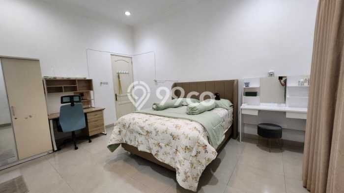 Hunian Elit LB 400m2 Siap Pakai Desain Elegan di Pakuwon Indah, Surabaya Hunian Elit LB 400m2 Siap Pakai Desain Elegan di Pakuwon Indah, Surabaya