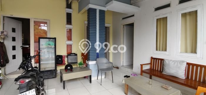 Rumah Luas Asri 4 KT Siap Pakai di Harapan Indah Bekasi Rumah Luas Asri 4 KT Siap Pakai di Harapan Indah Bekasi