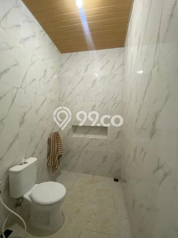 For Sale! Luxury House LT 194m2 Desain Elegan di Lebak Bulus For Sale! Luxury House LT 194m2 Desain Elegan di Lebak Bulus