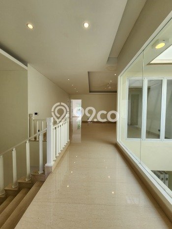 Rumah Luxury Modern Siap Huni di Kemang Jakarta Selatan Rumah Luxury Modern Siap Huni di Kemang Jakarta Selatan
