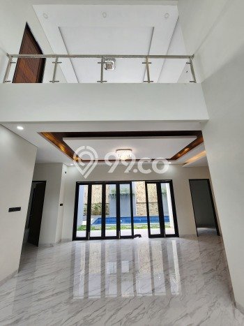 Dijual Rumah Luas Megah Dengan View Eksklusif di Pondok Indah, Jakarta Selatan Dijual Rumah Luas Megah Dengan View Eksklusif di Pondok Indah, Jakarta Selatan