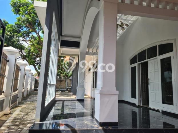 Rumah Elit Modern Siap Huni di Lebak Bulus Jakarta Selatan Rumah Elit Modern Siap Huni di Lebak Bulus Jakarta Selatan