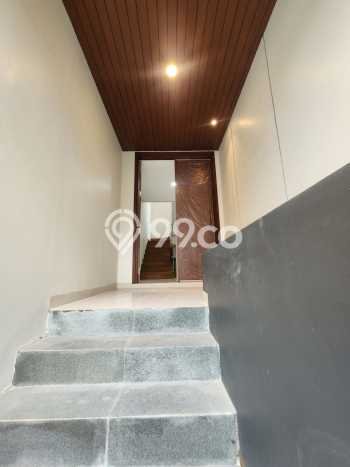 Dijual Rumah Premium dengan Fasilitas Sekitar Komplit di Cilandak, Jakarta Selatan Dijual Rumah Premium dengan Fasilitas Sekitar Komplit di Cilandak, Jakarta Selatan